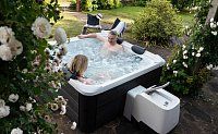 Сборный СПА бассейн джакузи MSPA Oslo 160х160х65 см с гидромассажем