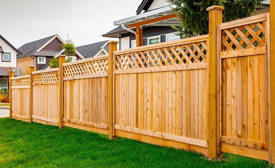 Забор №45 - сплошной с верхней решёткой